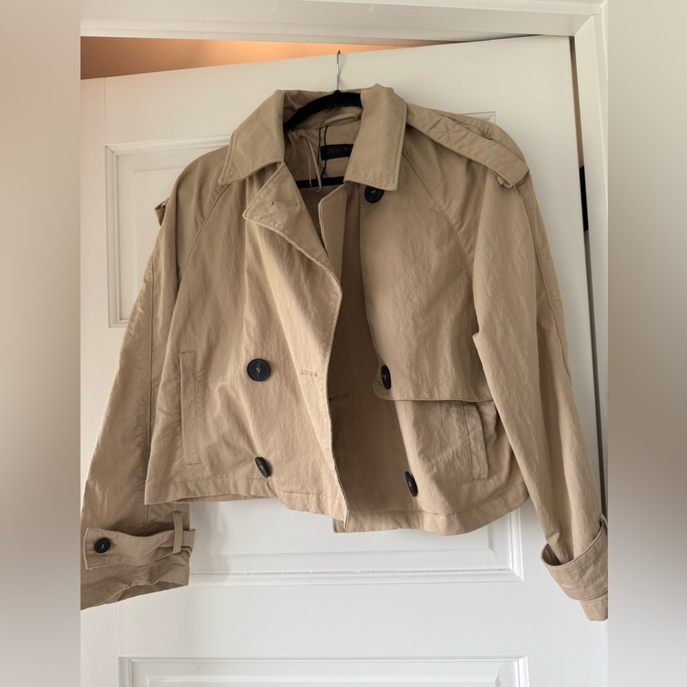 Zara Cropped Trench Coat - Beige